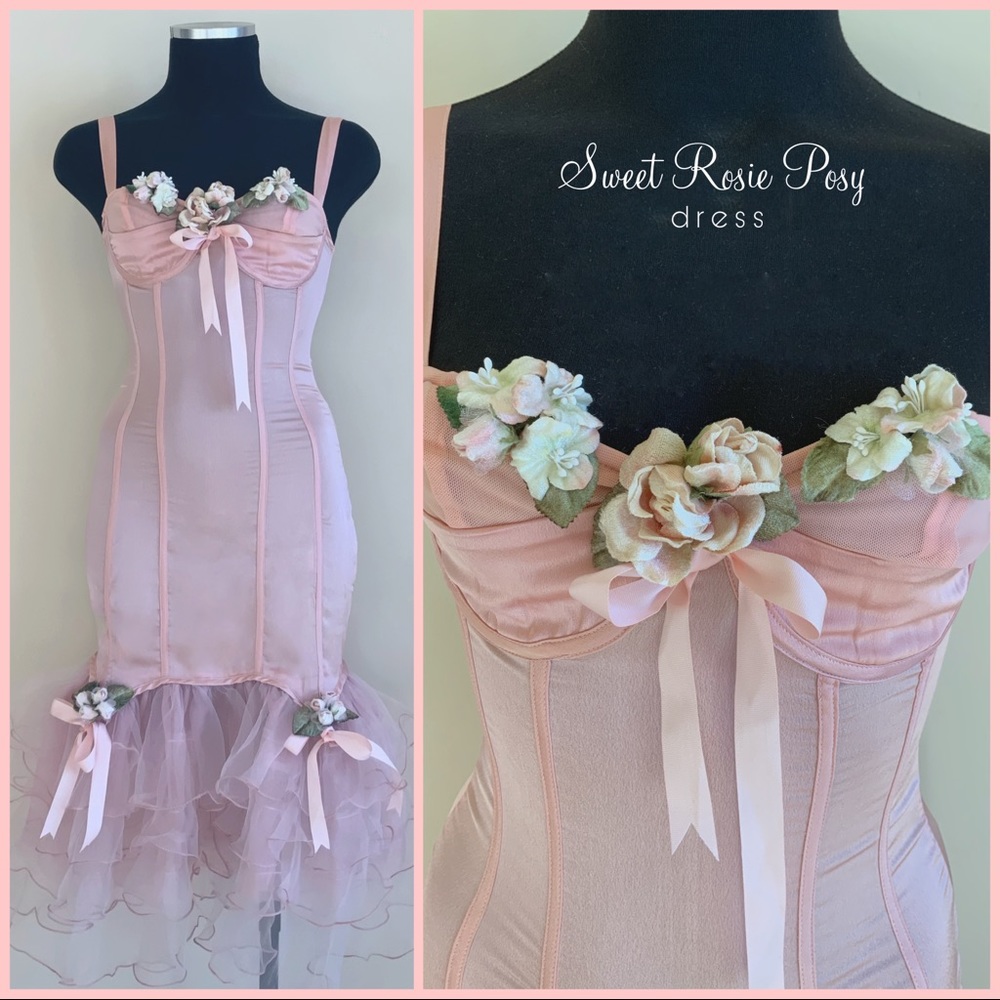 SWEET ROSIE POSY WIGGLE DRESS